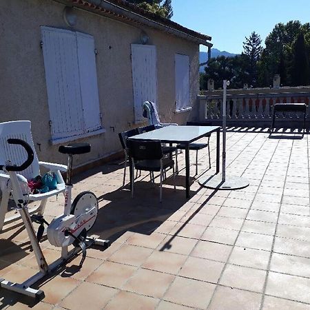 Hotel la provence Aubagne Exterior foto